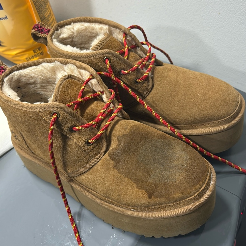 UGG FUNKETS